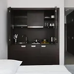 Golden Tulip 4*