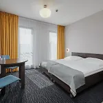 Hotel apartamentowy Golden Tulip