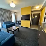 Golden Tulip Hotel apartamentowy 4*