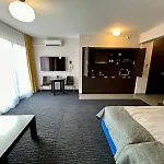 Golden Tulip 4*