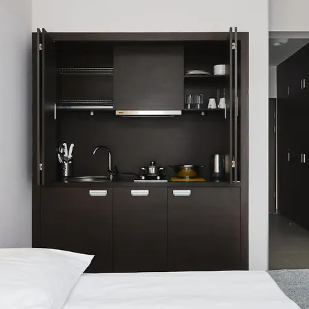 Golden Tulip 4*