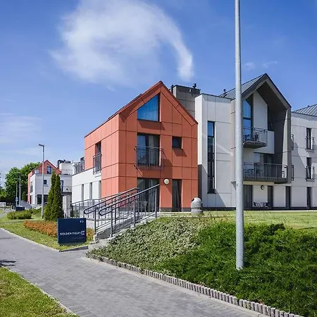 Golden Tulip Aparthotel 4*