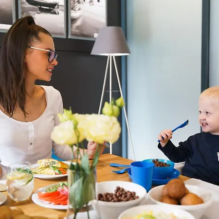 Golden Tulip Ξενοδοχείο με διαμερίσματα Γκντανσκ