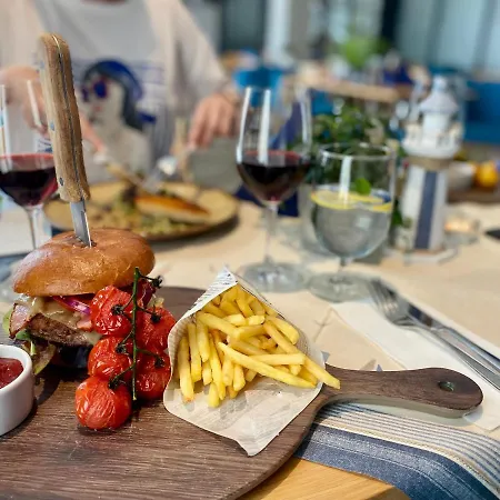 Lejlighedshotel Golden Tulip 4*