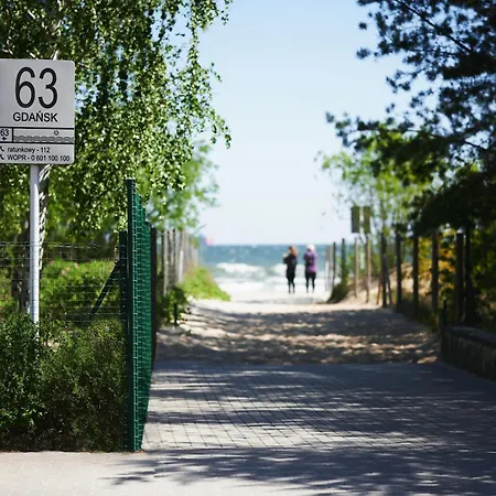 Golden Tulip Aparthotel 4*