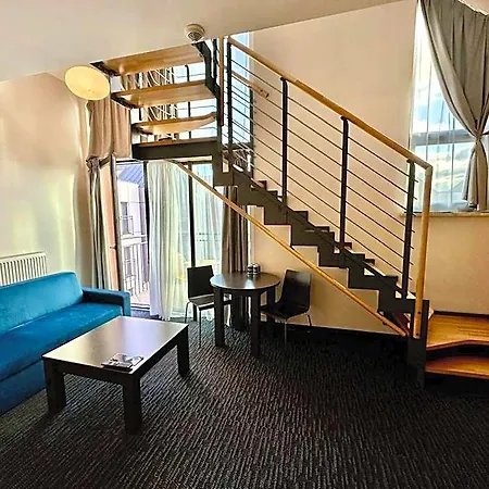 Apart-hotel Golden Tulip 4*
