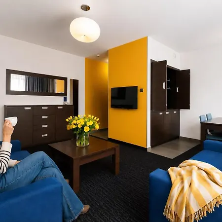 Golden Tulip Ξενοδοχείο με διαμερίσματα 4*