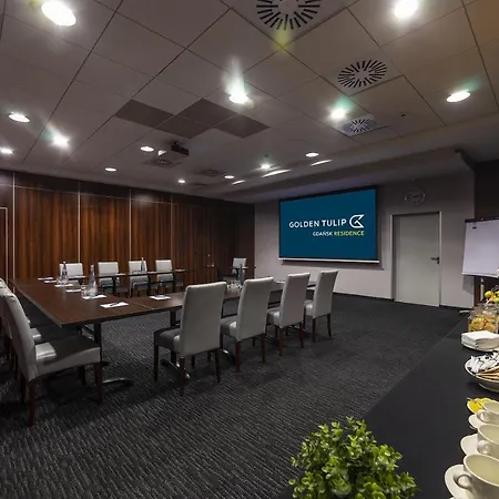 Golden Tulip Ξενοδοχείο με διαμερίσματα Γκντανσκ