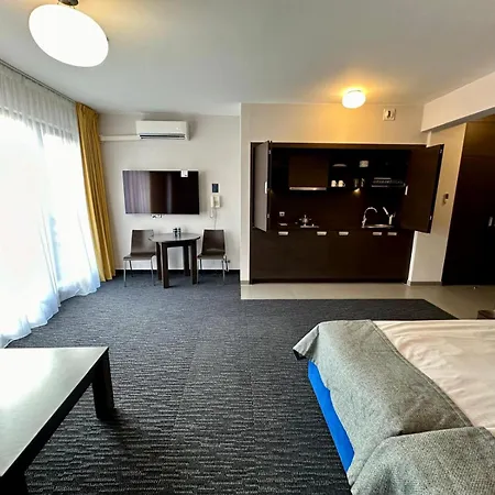 غولدين توليب ريزيدانس 4*