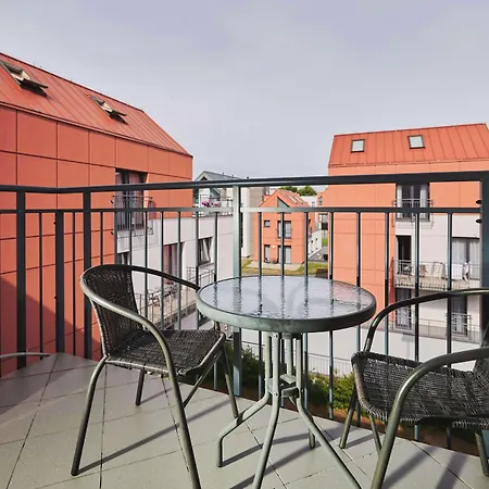 غولدين توليب ريزيدانس