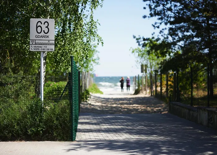 Golden Tulip Aparthotel 4*